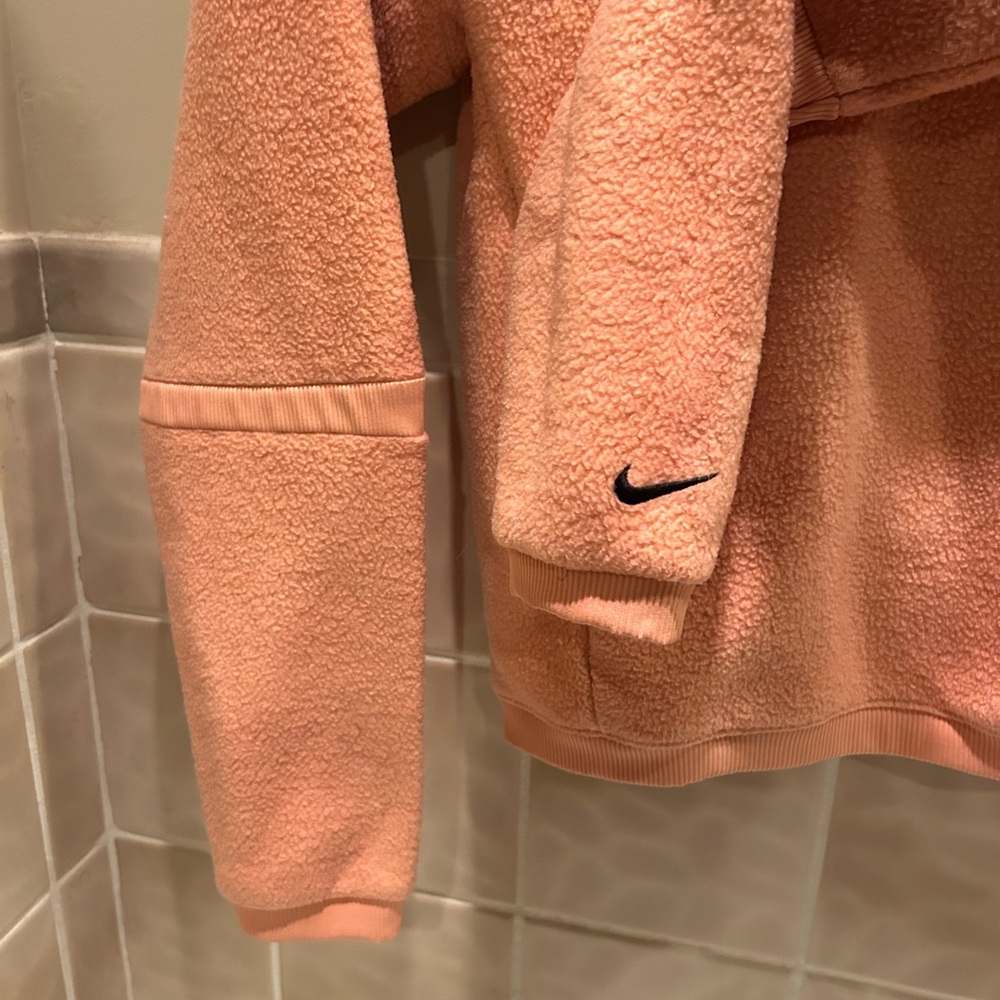 Women’s Peach Sweater - Picture 2 of 2